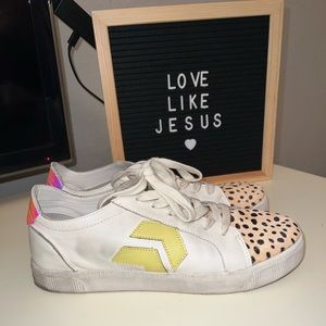 Women Dolce Vita Sneakers